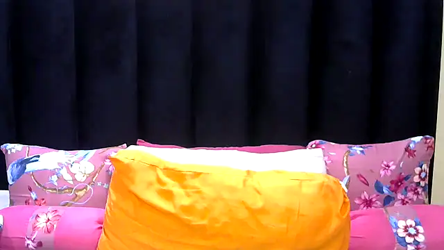 Pearl 00 online show from 2, 5, 2026