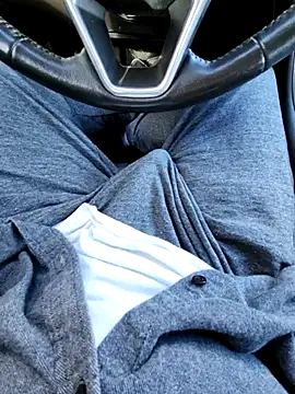 xxxlhung4uxxx online show from 16, 11, 2025