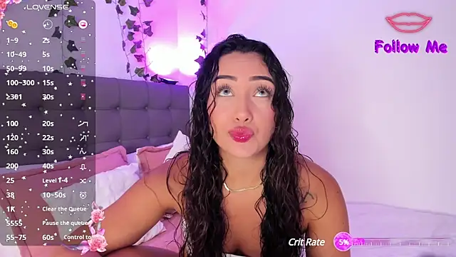 Snapshot of charlotte_james0 chatting on 12, 2, 2025 charlotte james0 online show from 12, 2, 2025