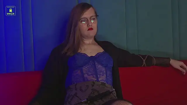 YukoFanee online show from 10, 1, 2025