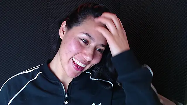 Snapshot of _joy_yva chatting on 29, 11, 2025 joy yva online show from 29, 11, 2025