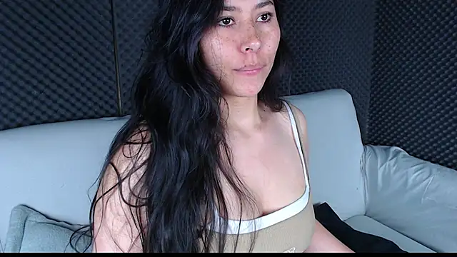 Snapshot of _joy_yva chatting on 7, 2, 2026 joy yva online show from 7, 2, 2026