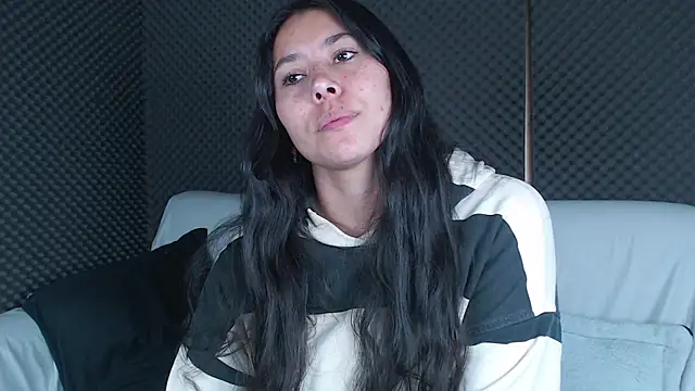 Snapshot of _joy_yva chatting on 10, 2, 2026 joy yva online show from 10, 2, 2026