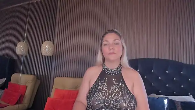 MalorySweet online show from 4, 5, 2026