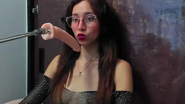 Snapshot of doll_bella_ chatting on 23, 2, 2025 doll bella  online show from 23, 2, 2025