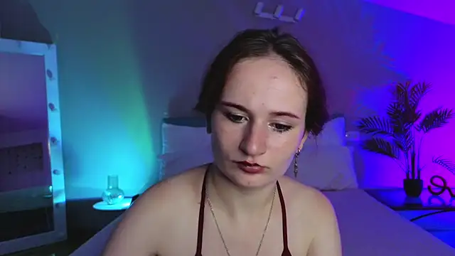 L1ittle kitty  online show from 6, 8, 2026