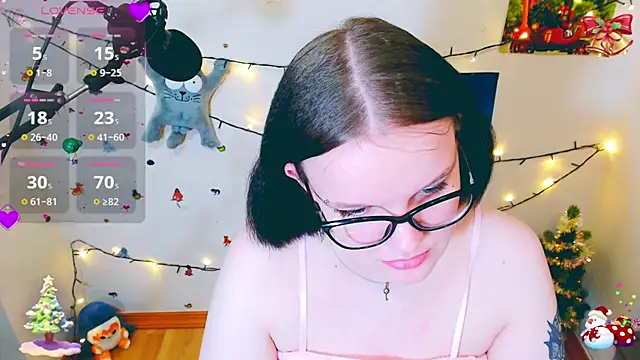 DivaMarisa online show from 25, 12, 2024