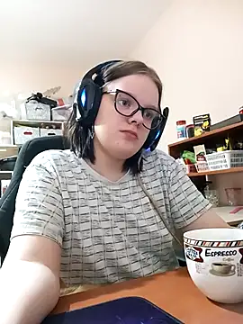 DivaMarisa online show from 23, 3, 2025