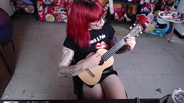 MissMiia2 online show from 11, 2, 2026