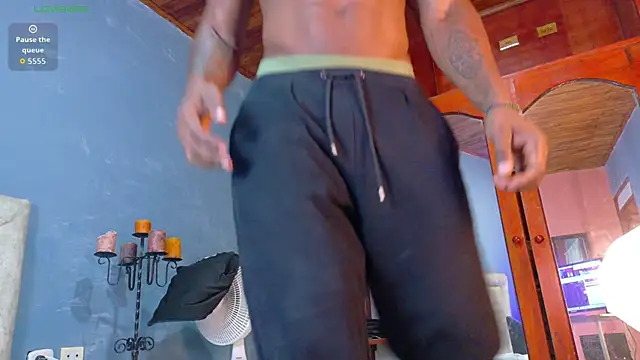 Iker bigdick online show from 2, 12, 2025