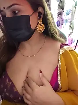 Snapshot of AzadPanchi2024 chatting on 8, 3, 2026 AzadPanchi2024 online show from 8, 3, 2026