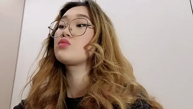 Snapshot of Jennatyan chatting on 14, 1, 2026 Jennatyan online show from 14, 1, 2026