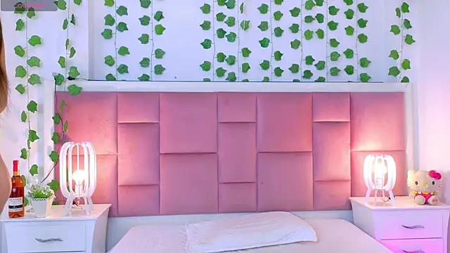 kaily sweet1 online show from 24, 6, 2026