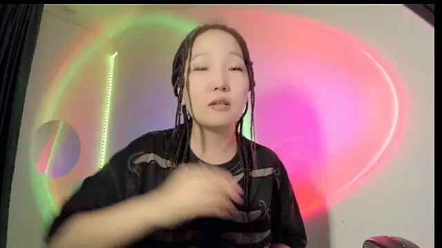 himeros goddess online show from 7, 2, 2025