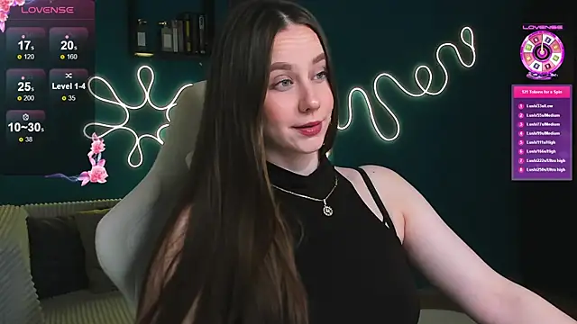 Snapshot of katie_taylorr chatting on 11, 10, 2025 katie taylorr online show from 11, 10, 2025