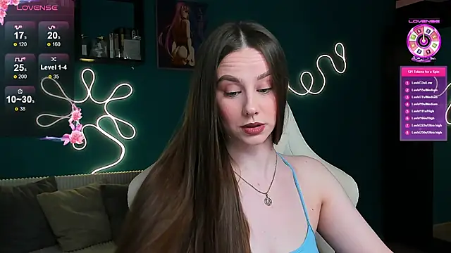 Snapshot of katie_taylorr chatting on 16, 11, 2025 katie taylorr online show from 16, 11, 2025