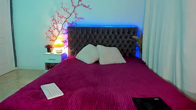 CurlyDreams online show from 27, 6, 2026