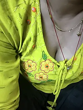 kaveerpooja947 online show from 10, 2, 2026