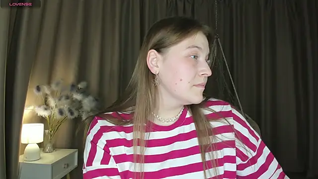 Colleen Blake online show from 25, 9, 2025