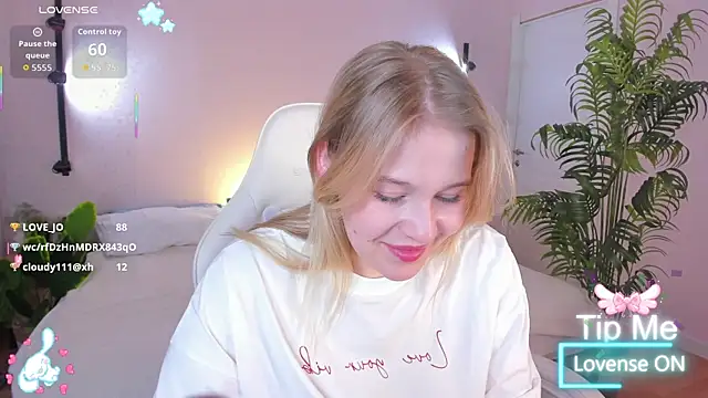 Colleen Blake online show from 28, 7, 2026