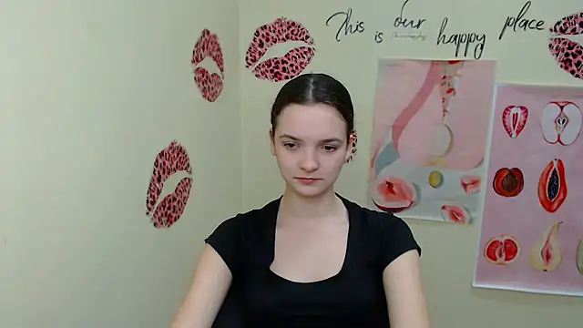  SusieSu  online show from 17, 3, 2025