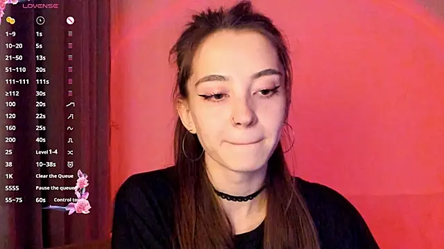 EvaBradley online show from 8, 10, 2025