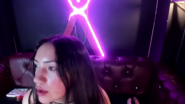 Snapshot of Scarlett__Fox__ chatting on 11, 2, 2025 Scarlett  Fox   online show from 11, 2, 2025