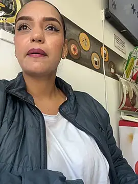 Sara-77 online show from 25, 7, 2026