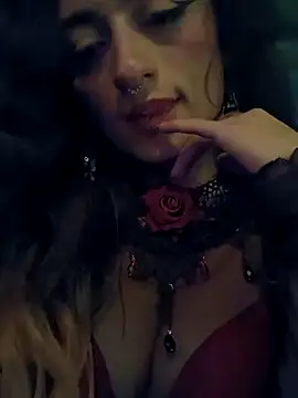 Lila Desiree online show from 6, 3, 2025