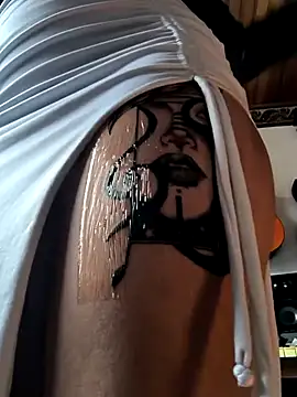 Lila Desiree online show from 15, 3, 2025