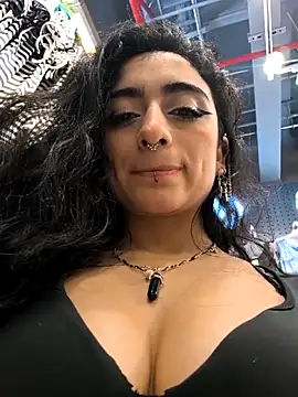 Lila Desiree online show from 18, 10, 2025