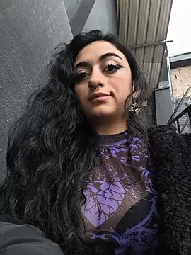 Lila Desiree online show from 1, 7, 2026