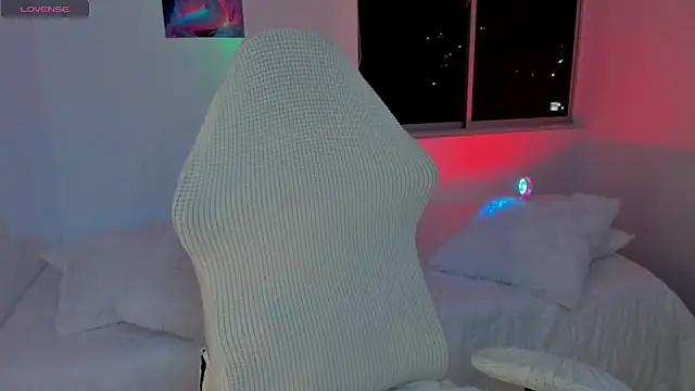 Eileenford  online show from 18, 12, 2024