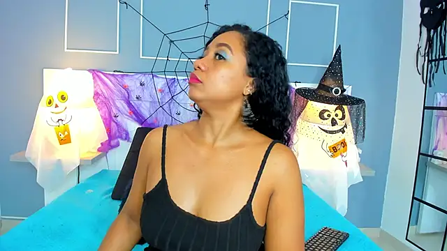 Kamila-Kane online show from 25, 10, 2025