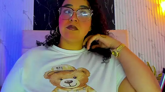 Reginavegaa online show from 7, 5, 2026