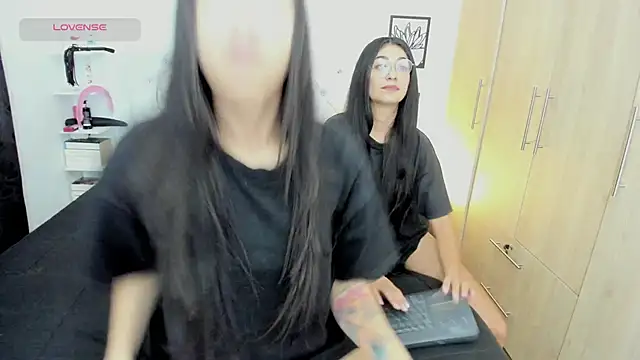 Annie-Hank online show from 21, 12, 2024