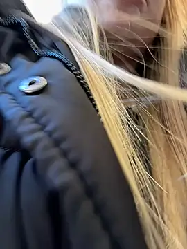 mur girl online show from 7, 2, 2025