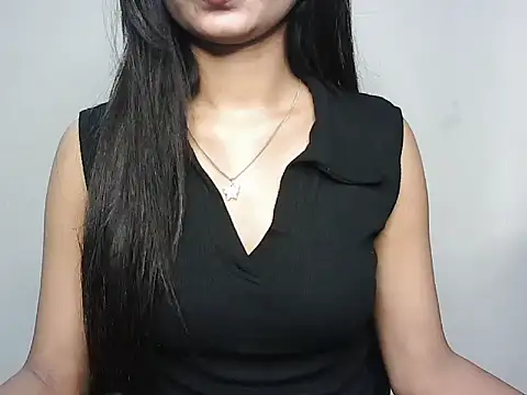 Snapshot of RIYAA_2 chatting on 27, 10, 2025 RIYAA 2 online show from 27, 10, 2025