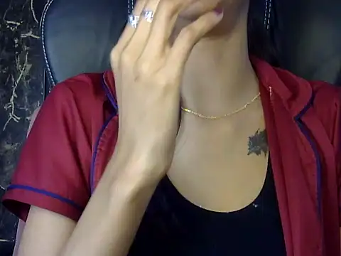 MAAYRA 09 online show from 23, 2, 2025