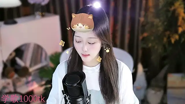 Arwyn-rr online show from 25, 9, 2025