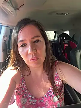 Kiara zoya online show from 15, 2, 2025