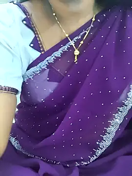 Snapshot of MaaliiiPonuTamil chatting on 4, 7, 2026 MaaliiiPonuTamil online show from 4, 7, 2026