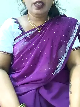 Snapshot of MaaliiiPonuTamil chatting on 19, 7, 2026 MaaliiiPonuTamil online show from 19, 7, 2026