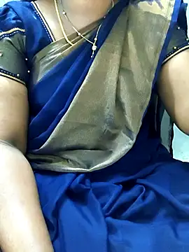 Snapshot of MaaliiiPonuTamil chatting on 29, 7, 2026 MaaliiiPonuTamil online show from 29, 7, 2026