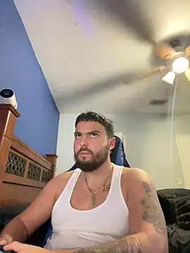 Snapshot of MasterKvn chatting on 4, 1, 2025 MasterKvn online show from 4, 1, 2025