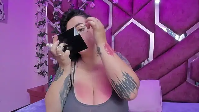 Victoria Rossy online show from 24, 2, 2026