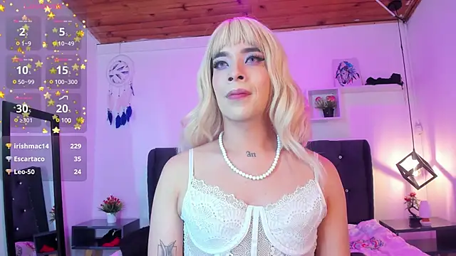 Nyx  Blackwood online show from 21, 12, 2024