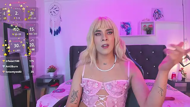 Nyx  Blackwood online show from 30, 12, 2024