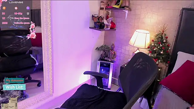 Mariana c1 online show from 5, 12, 2025