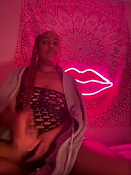 Snapshot of Jayhoney25 chatting on 9, 3, 2025 Jayhoney25 online show from 9, 3, 2025